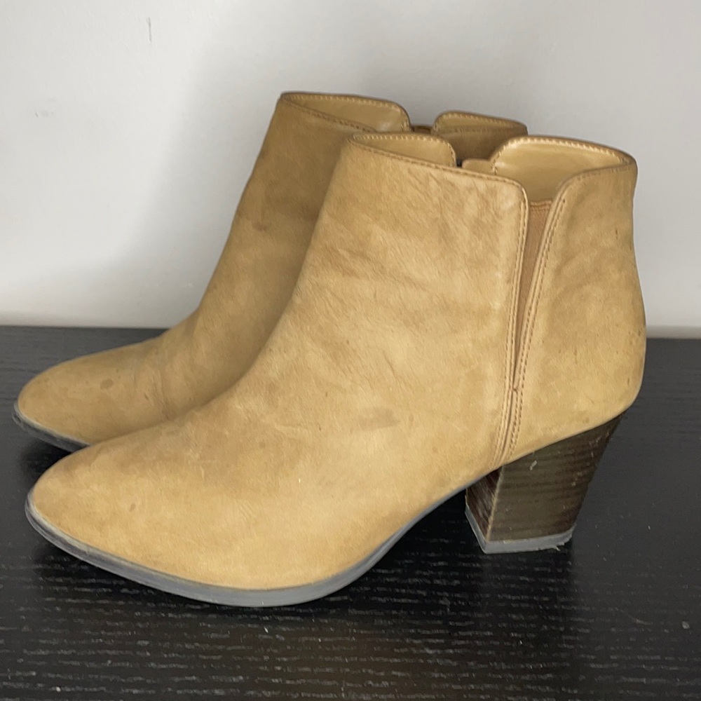 Vince Camuto Camel Booties Small Heel